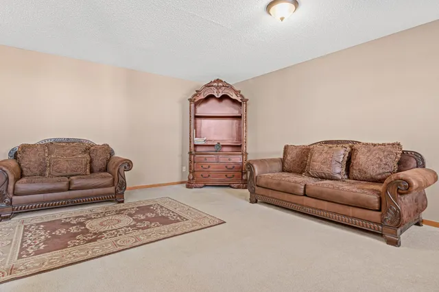 $260,000 | 416 Creekside Drive, Buffalo, MN 55313