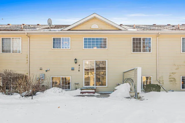 $260,000 | 416 Creekside Drive, Buffalo, MN 55313