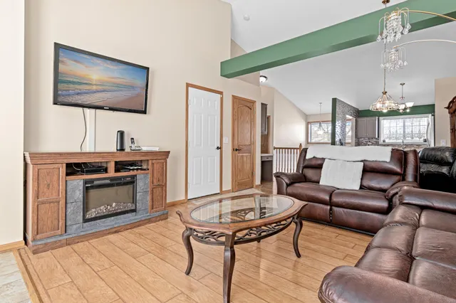 $260,000 | 416 Creekside Drive, Buffalo, MN 55313