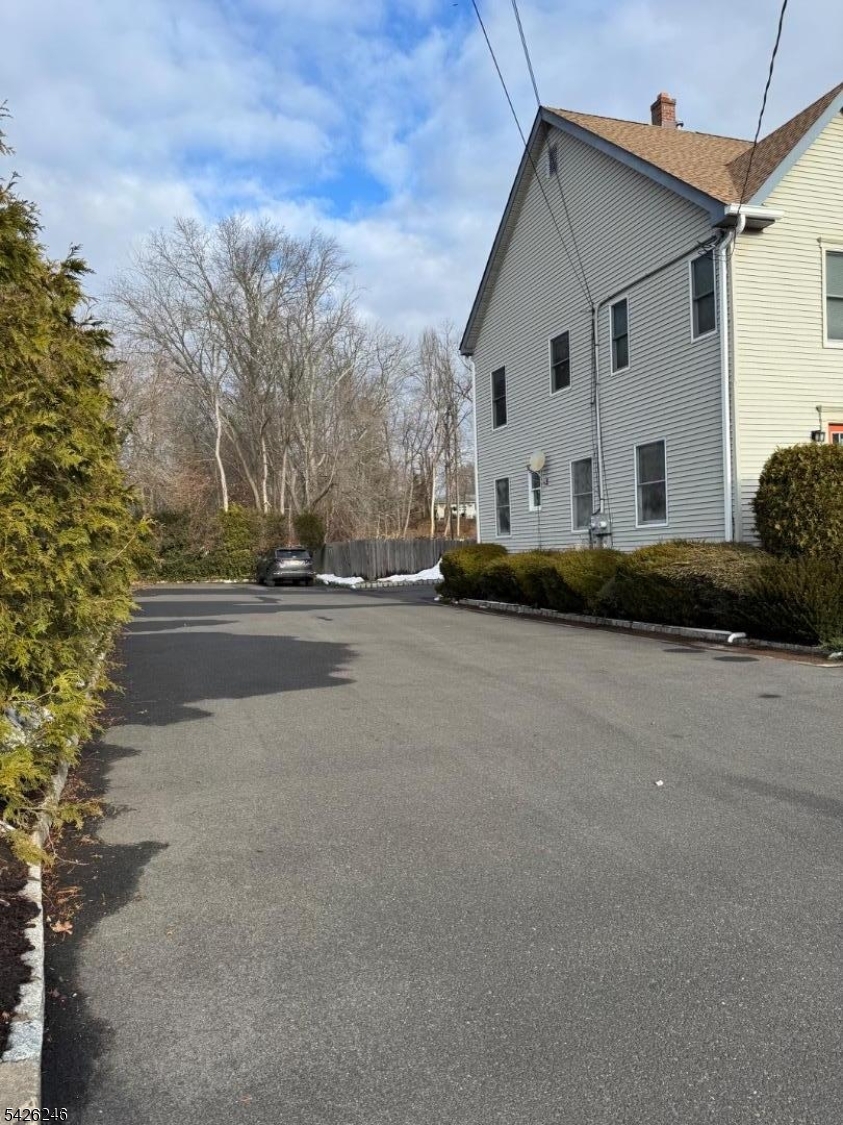 630 Valley Road Gillette, NJ 07933 - Photo 4 of 30 a view of the house with a street