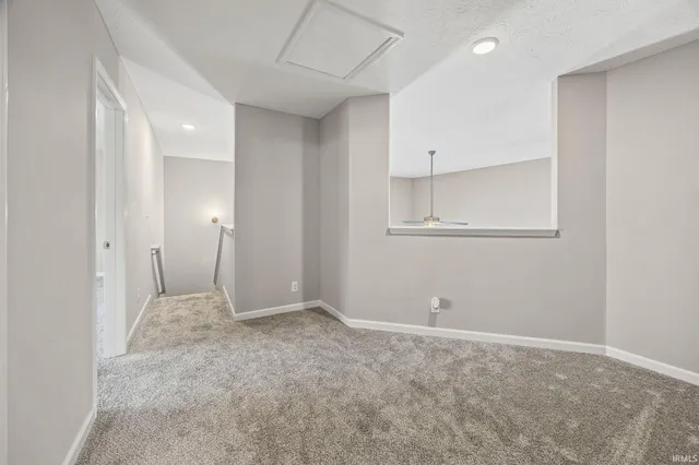 $305,000 | 1125 Robin Court, Greentown, IN 46936