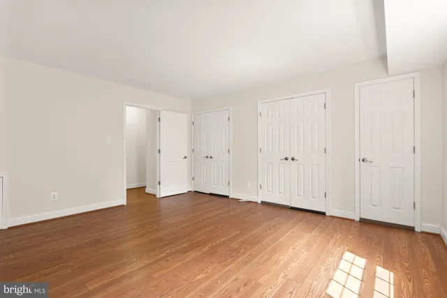 $235,000 | 3975 Lyndhurst Drive, Unit 103, Fairfax, VA 22031