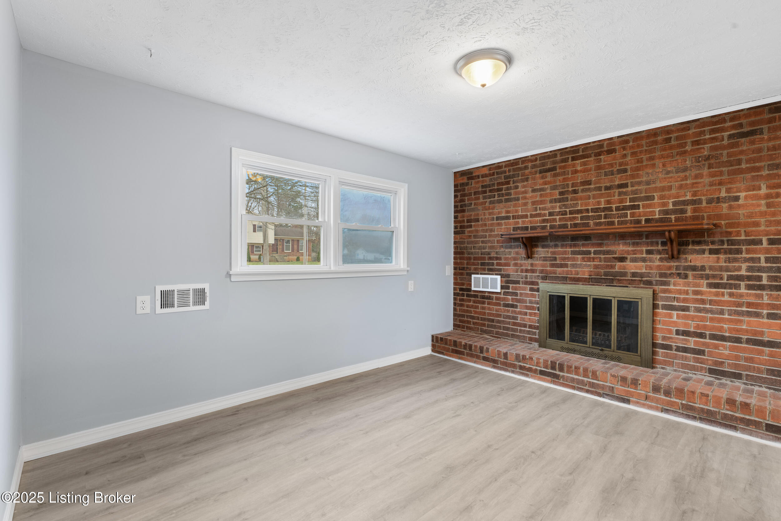 10103 St Rene Road Jeffersontown, KY 40299 - Photo 22 of 35 dsc05196