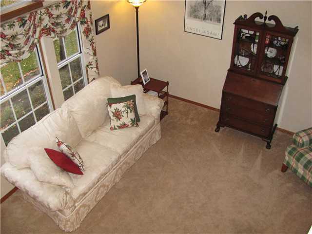 149 Midhurst Road Columbus, OH 43230 - Photo 6 of 19