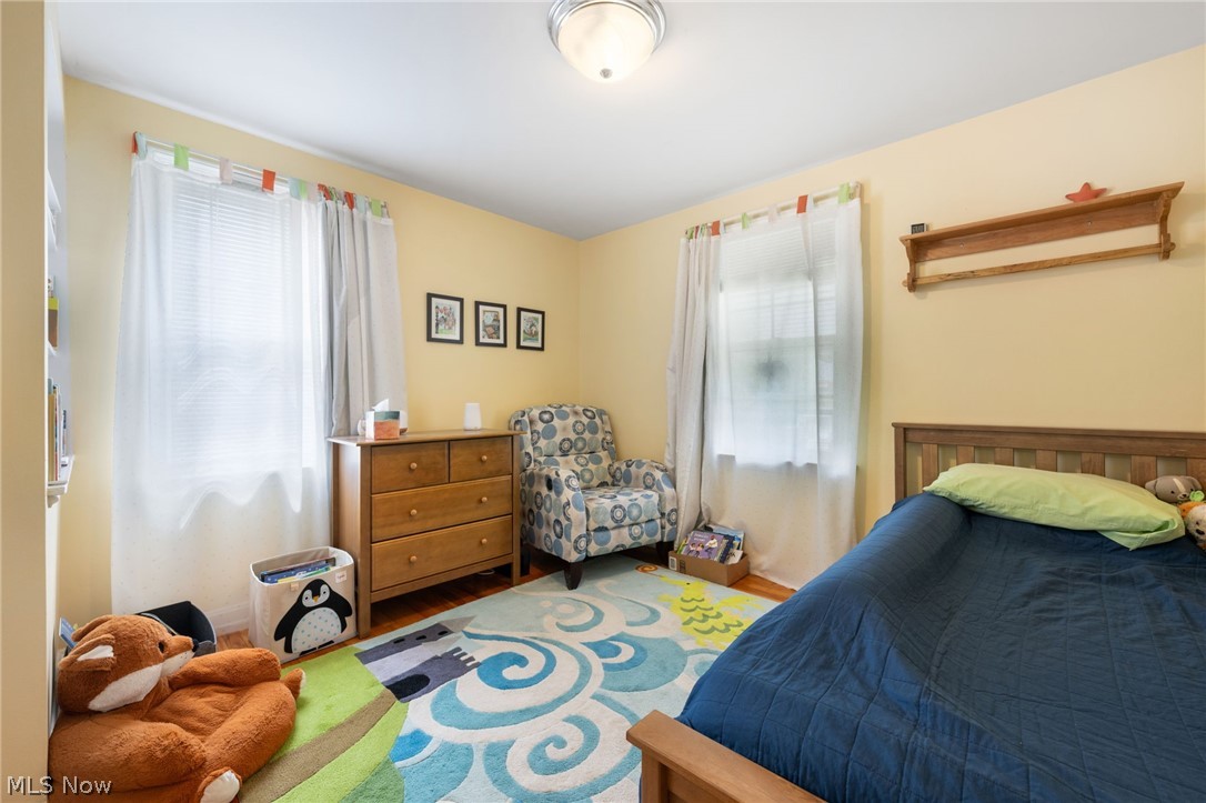 2295 Ashurst Road Cleveland, OH 44118 - Photo 19 of 33