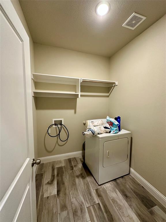 2801 Stuart Drive Fort Worth, TX 76104 - Photo 21 of 39 a utility room with dryer and washer