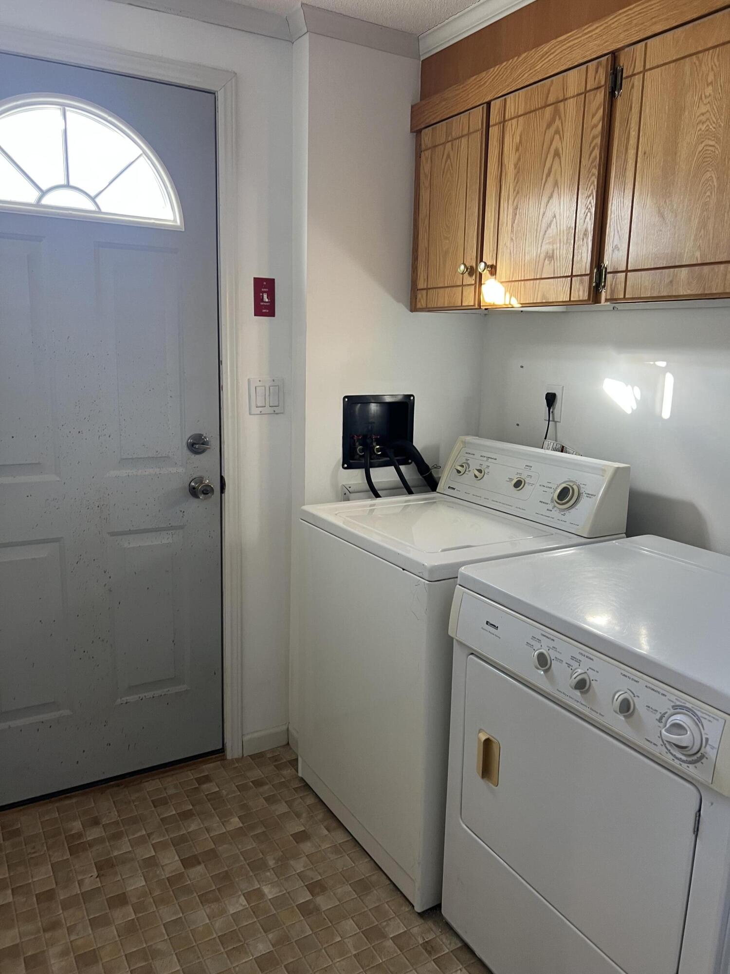 59 Ocean Point Road, Unit 24 Boothbay Harbor, ME 04538 - Photo 3 of 6 2_59 Ocean Point Road