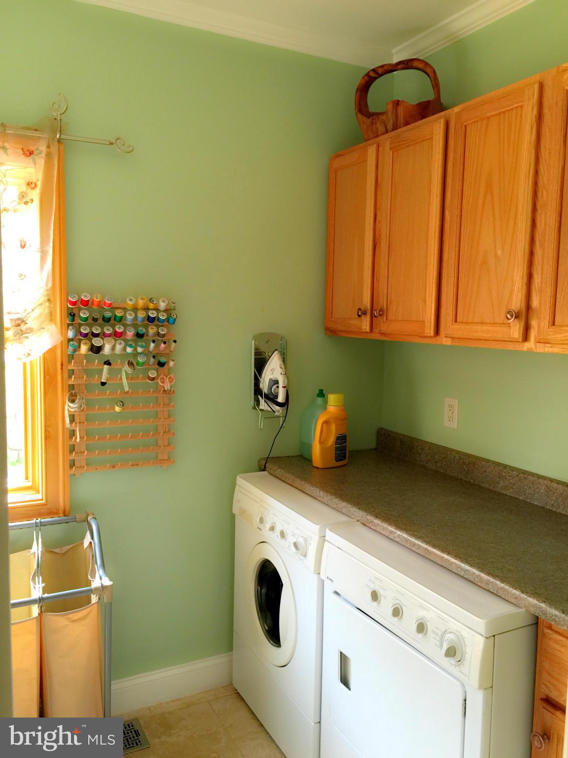 25215 Old Hundred Road Dickerson, MD 20842 - Photo 27 of 30 Laundry Room