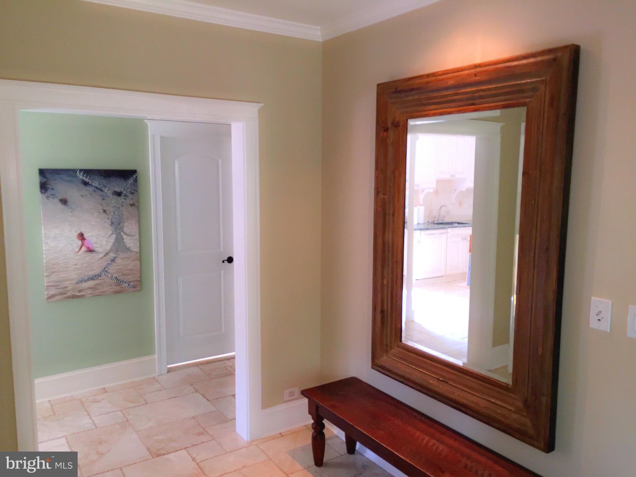 25215 Old Hundred Road Dickerson, MD 20842 - Photo 9 of 30 Foyer
