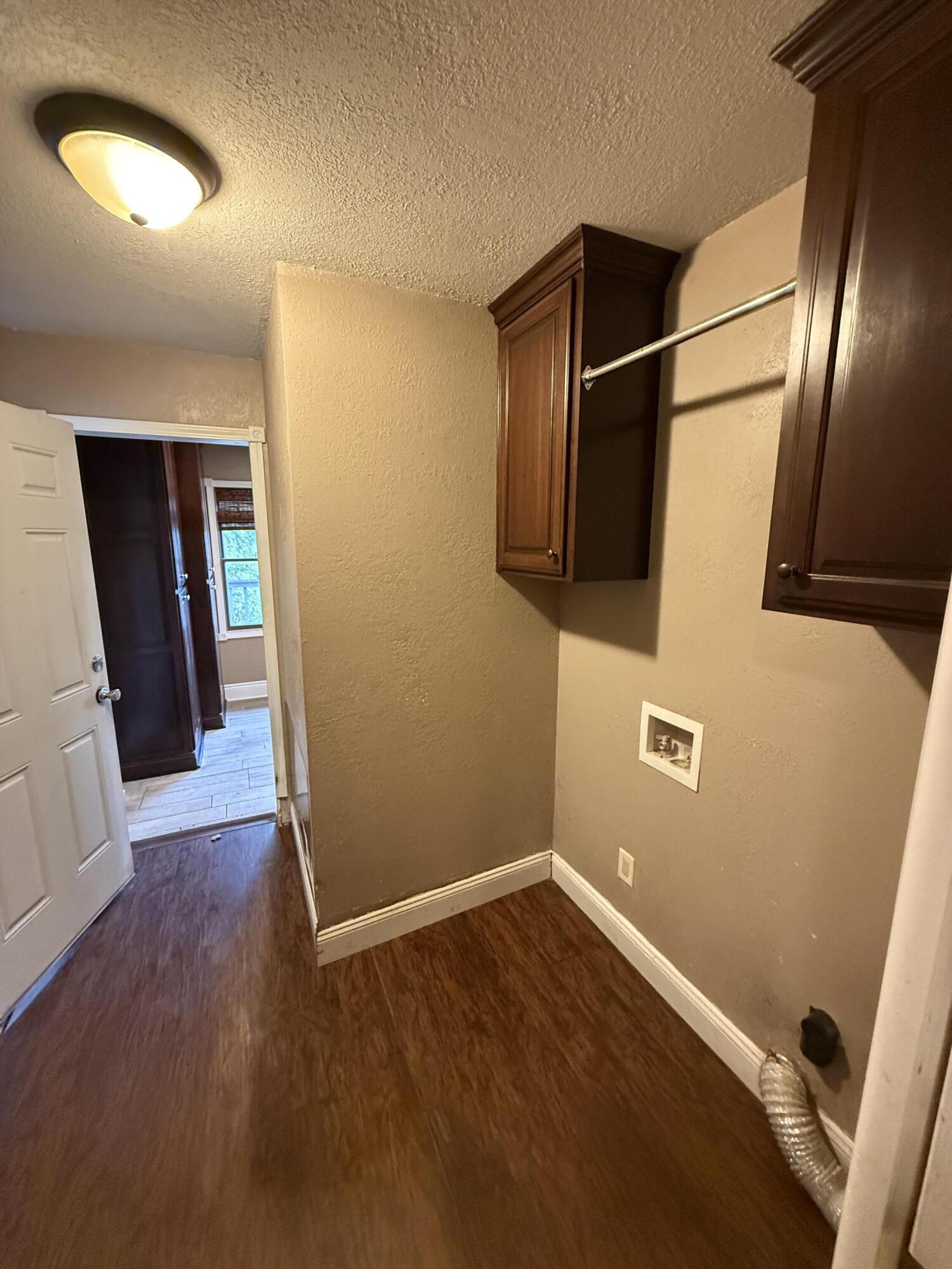 3872 South 110th Road Bolivar, MO 65613 - Photo 5 of 47 IMG_1271