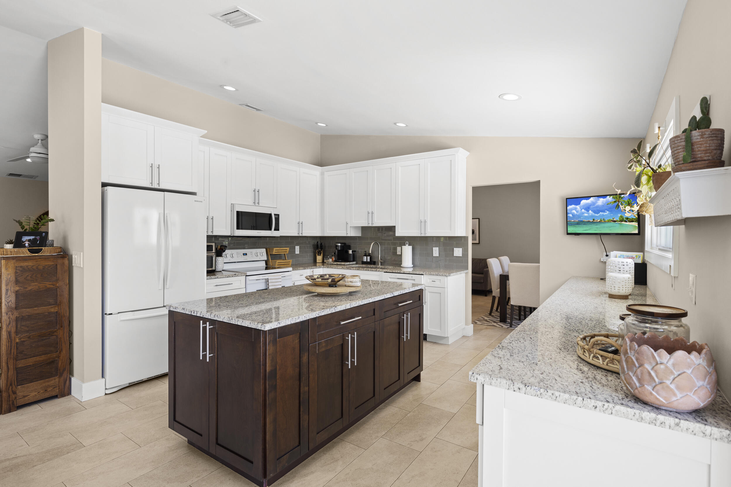 4114 Bay Laurel Way Boca Raton, FL 33487 - Photo 33 of 51 453a6538