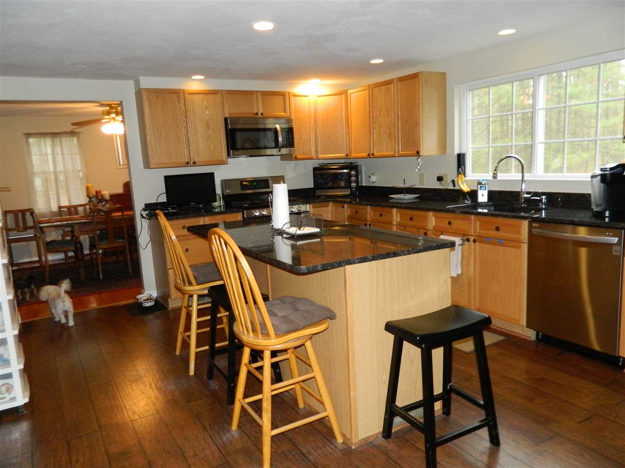 5 Pheasant Run Merrimack, NH 03054 - Photo 2 of 28 Gallery Image 2