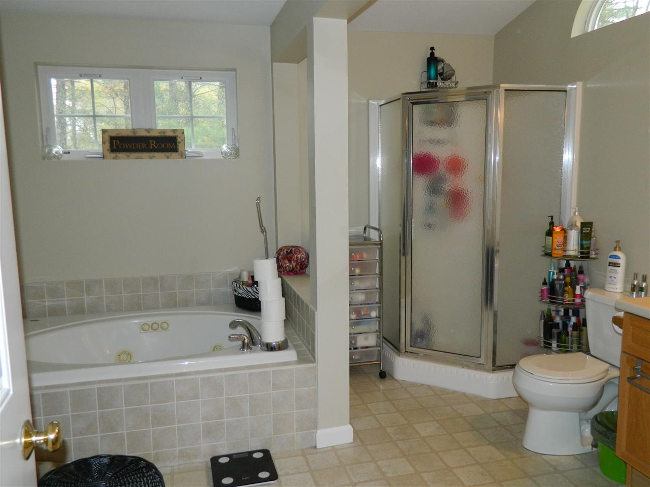 5 Pheasant Run Merrimack, NH 03054 - Photo 17 of 28 Gallery Image 17