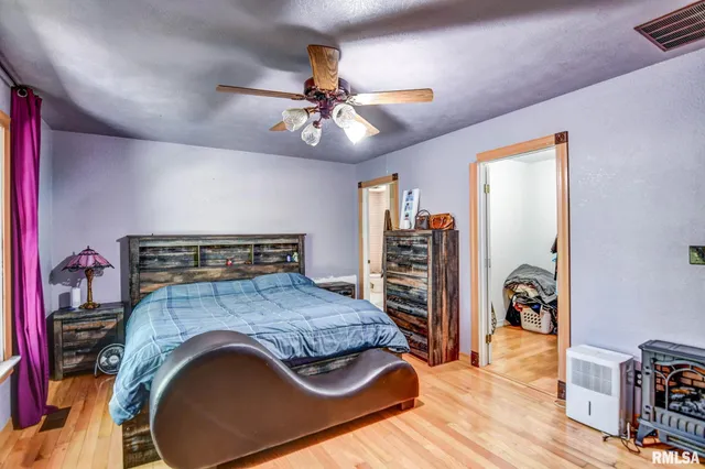 $250,000 | 3415 Lincoln Trail, Taylorville, IL 62568