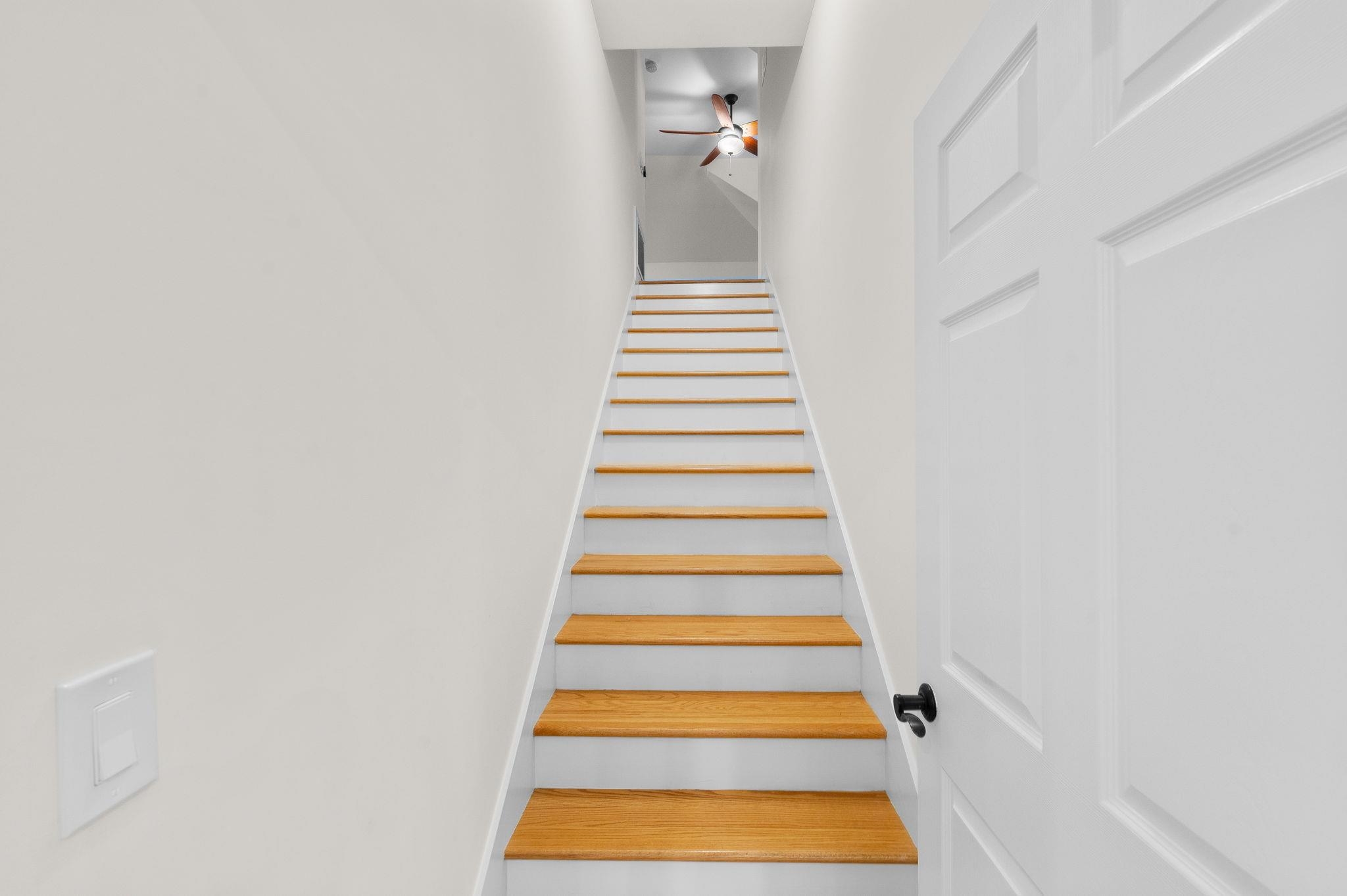 248 Marshside Drive St. Augustine, FL 32080 - Photo 41 of 78 a view of entryway