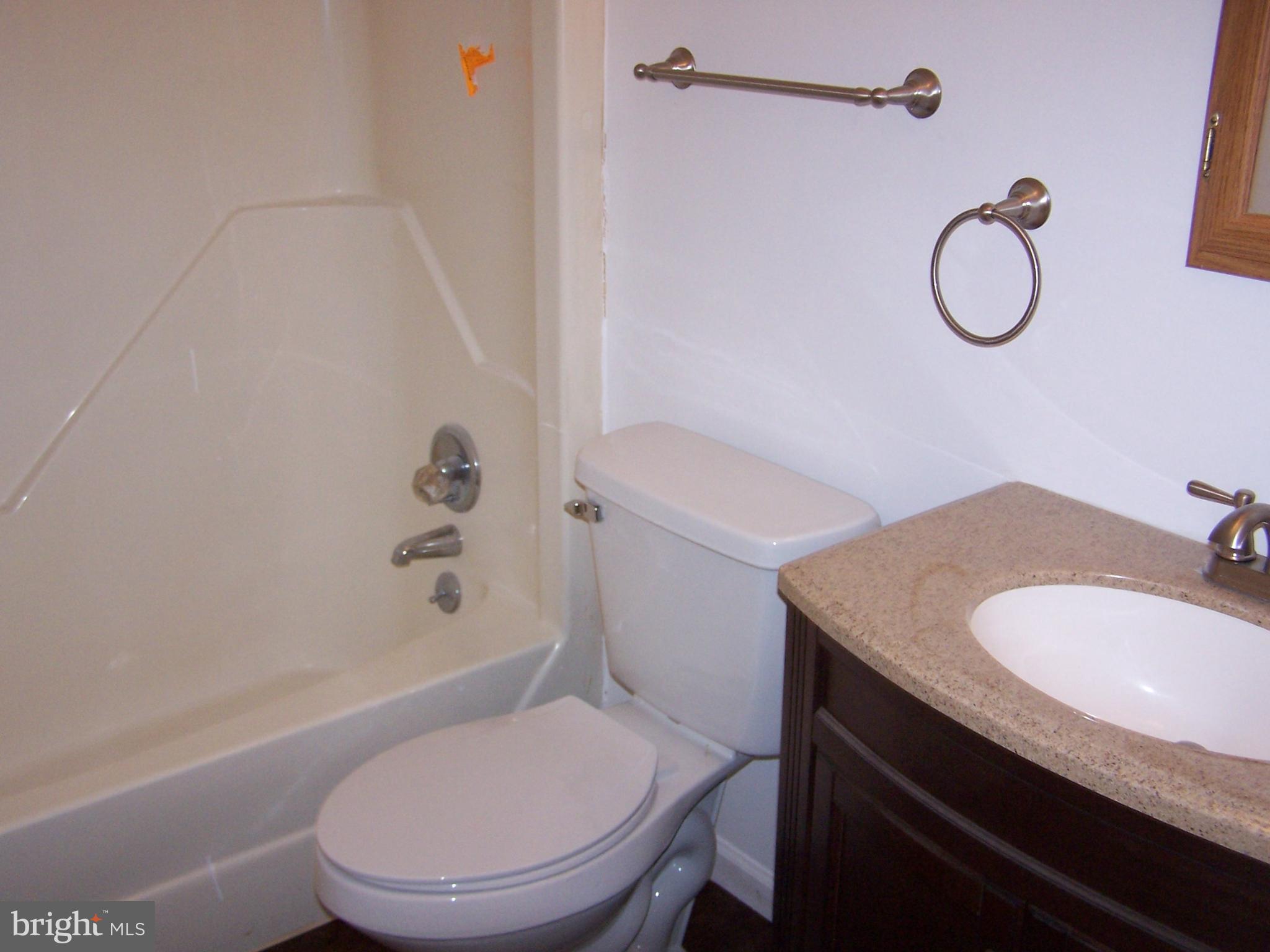 742 North Glebe Road Montross, VA 22520 - Photo 8 of 14 Bath