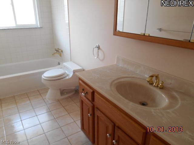 11909 Reno Drive Parma, OH 44130 - Photo 14 of 19