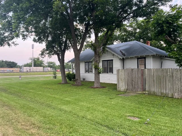 $229,000 | 200 North Walton, Granger, TX 76530