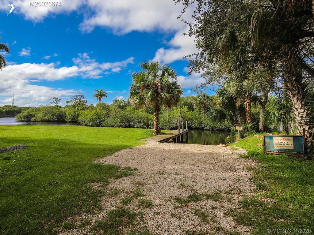 540 Southwest Harbor Street Stuart, FL 34997 - Photo 11 of 16 Gallery Image 11