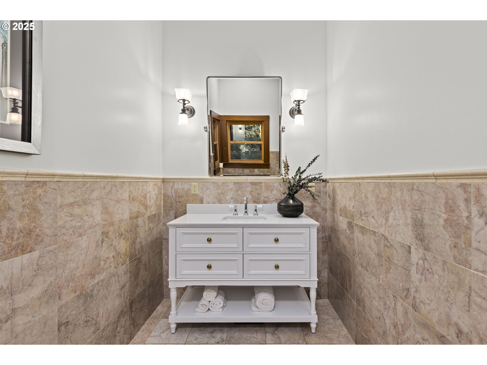 26487 Southwest Rein Road Sherwood, OR 97140 - Photo 13 of 45