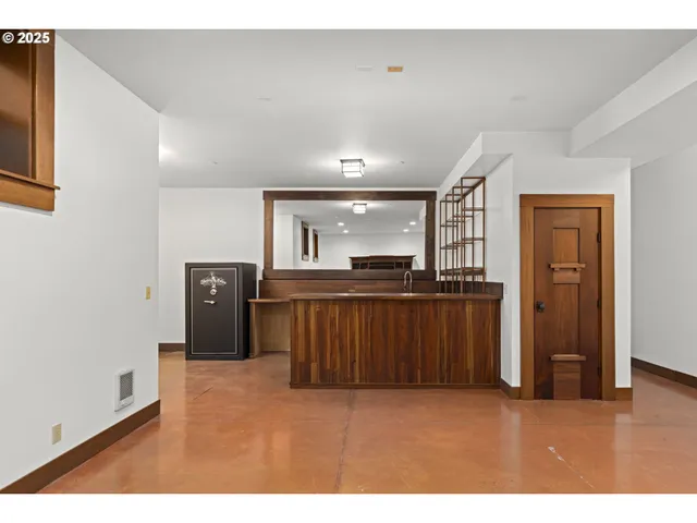 $1,895,000 | 26487 Southwest Rein Road, Sherwood, OR 97140