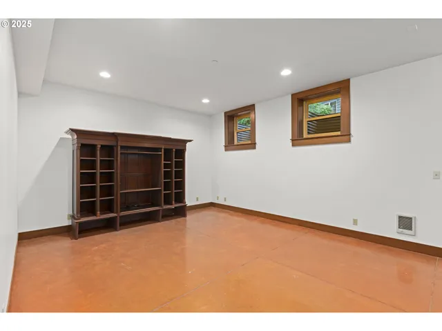 $1,895,000 | 26487 Southwest Rein Road, Sherwood, OR 97140