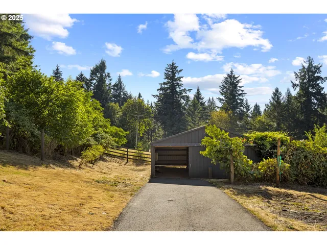$1,895,000 | 26487 Southwest Rein Road, Sherwood, OR 97140