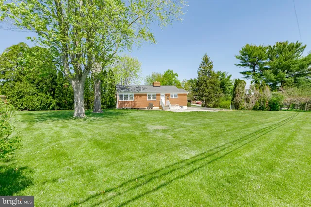 $2,800 | 105 Meadow Road, Bel Air, MD 21014