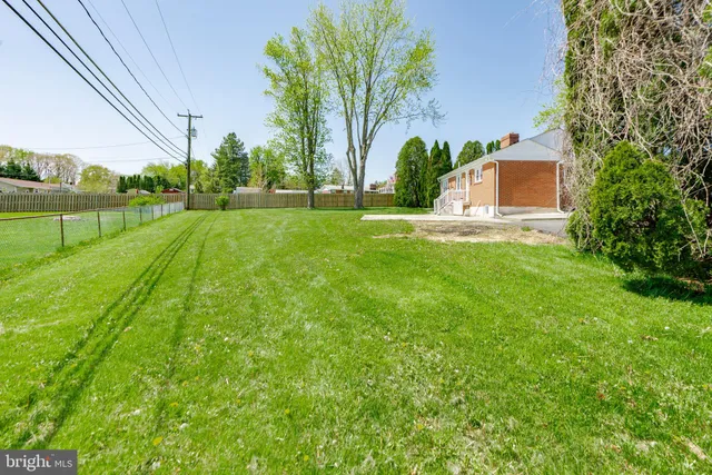 $2,800 | 105 Meadow Road, Bel Air, MD 21014