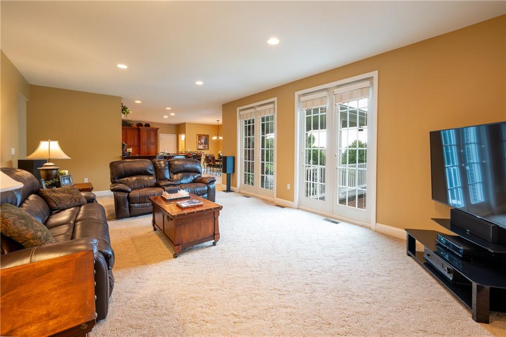 192 Meadow Spring Road Greensburg, PA 15601 - Photo 5 of 45 Gallery Image 5