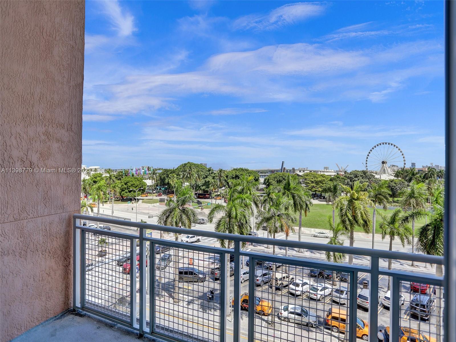 244 Biscayne Boulevard, Unit 439 Miami, FL 33132 - Photo 30 of 49 a view of a balcony