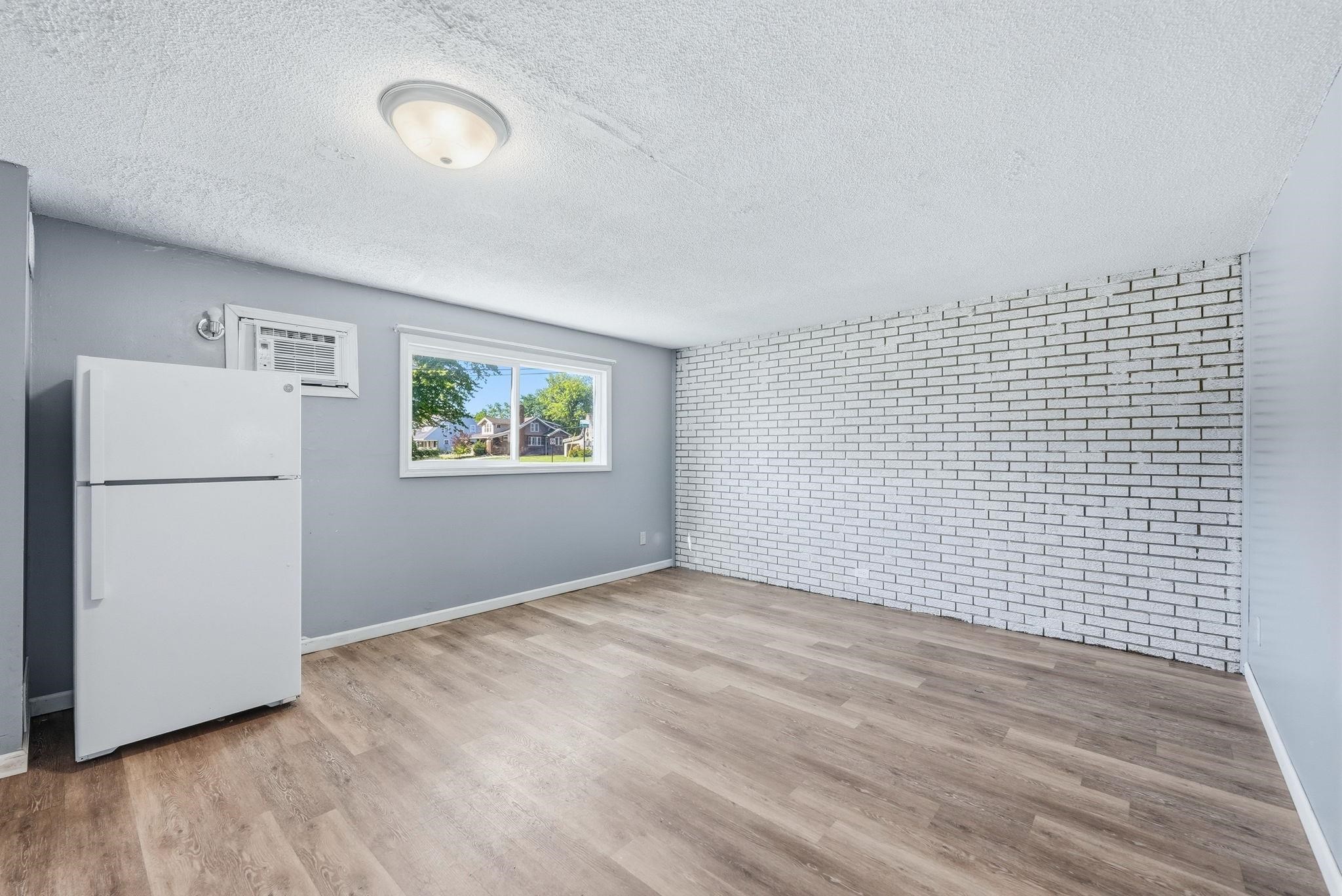 501 North Broadway Street Butler, IN 46721 - Photo 12 of 34
