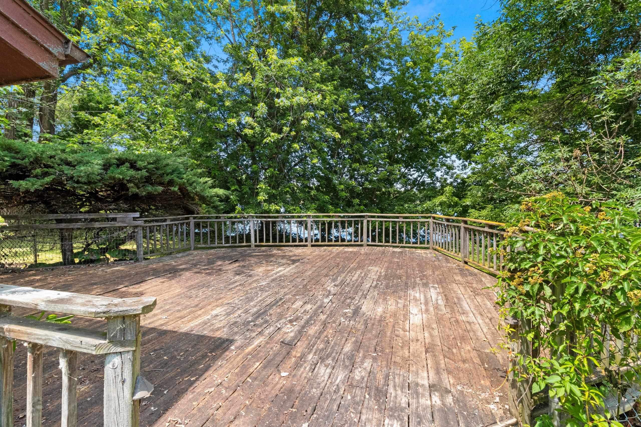 200 Lake Road Menasha, WI 54952 - Photo 69 of 87
