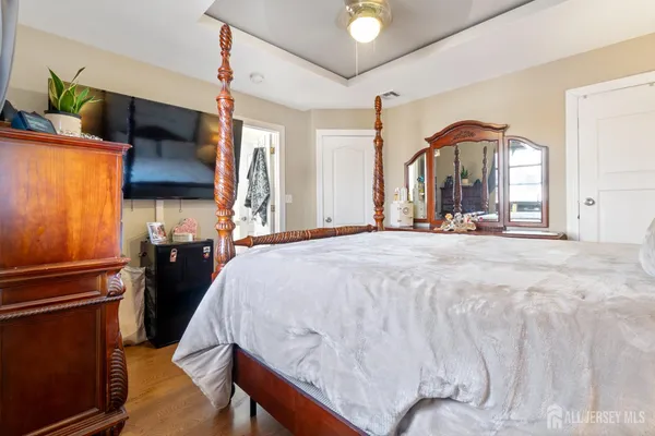 $439,000 | 643 South Park Street, Elizabeth, NJ 07206