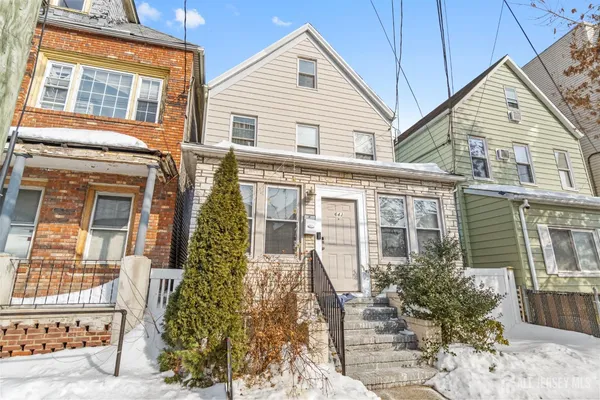 $439,000 | 643 South Park Street, Elizabeth, NJ 07206