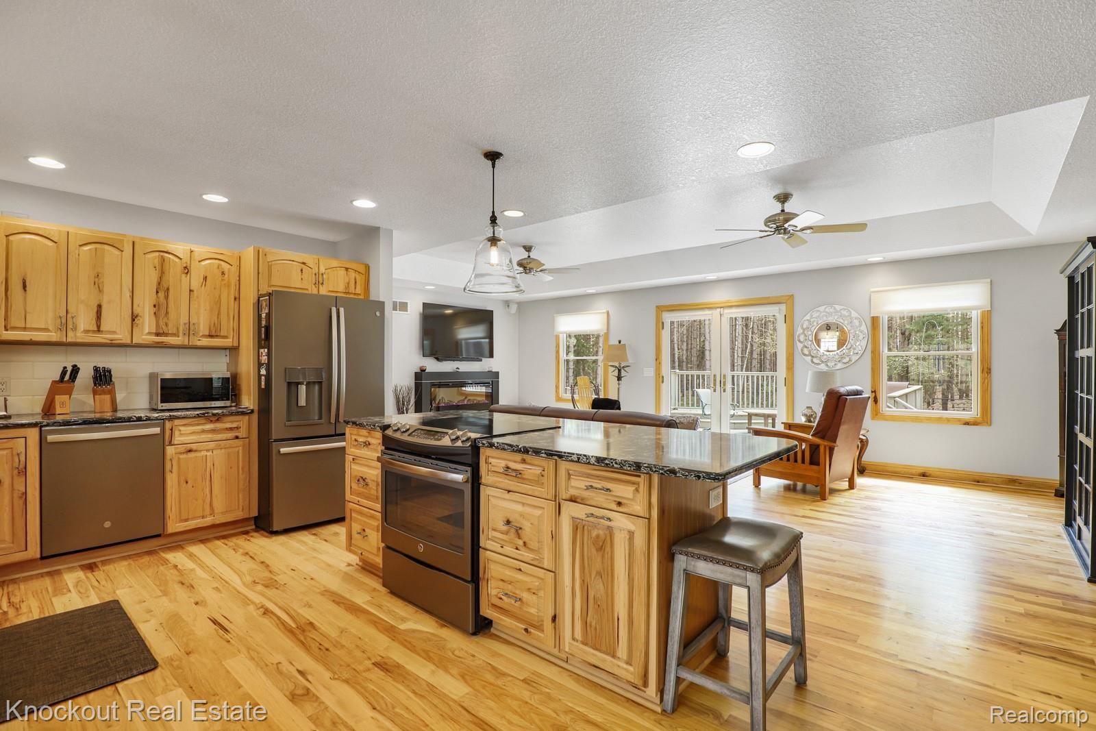 6288 Murphy Lake Road Millington, MI 48746 - Photo 19 of 69 6288 Murphy Lake Rd Millington-20.jpg