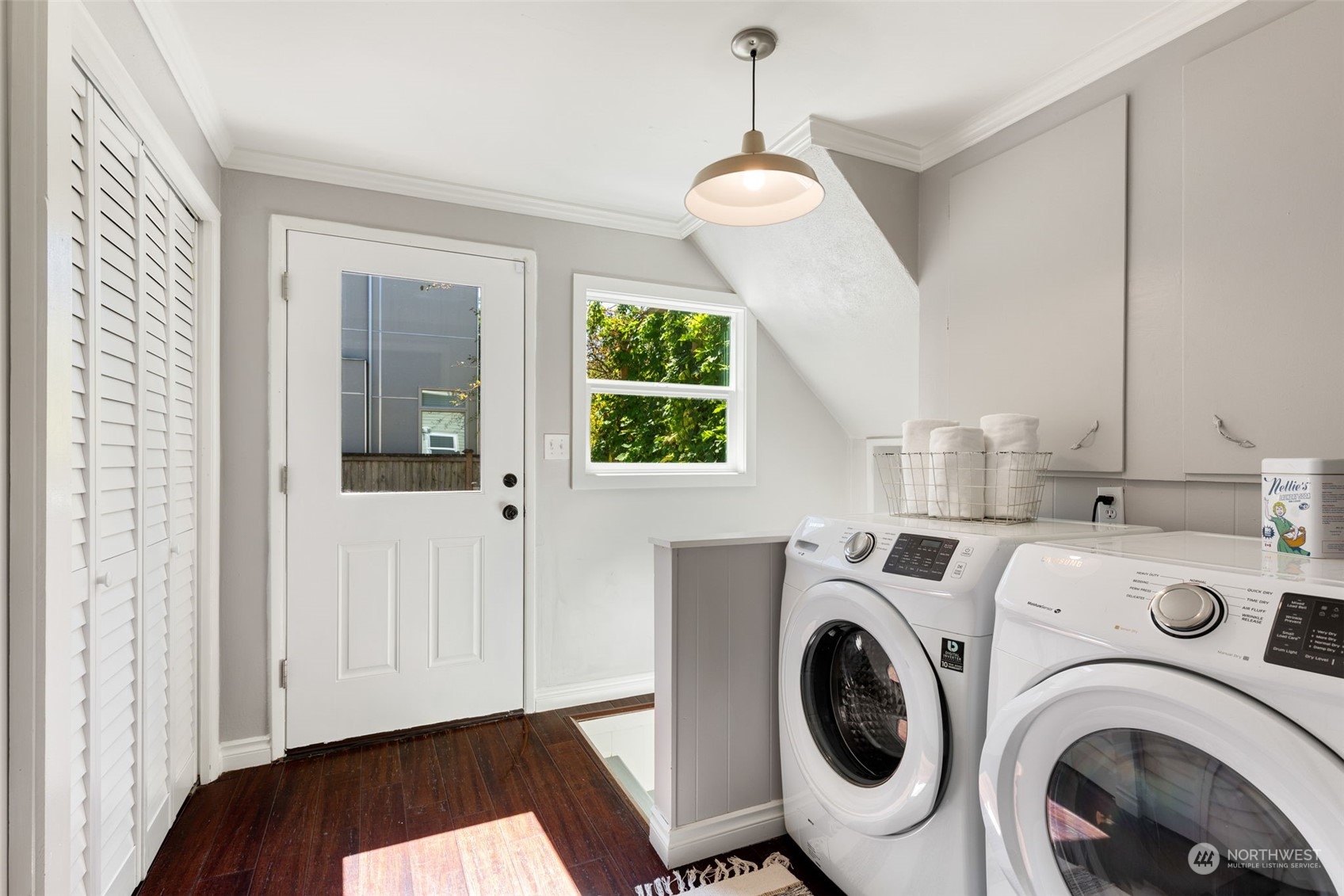 307 Northwest 76th Street Seattle, WA 98117 - Photo 21 of 40