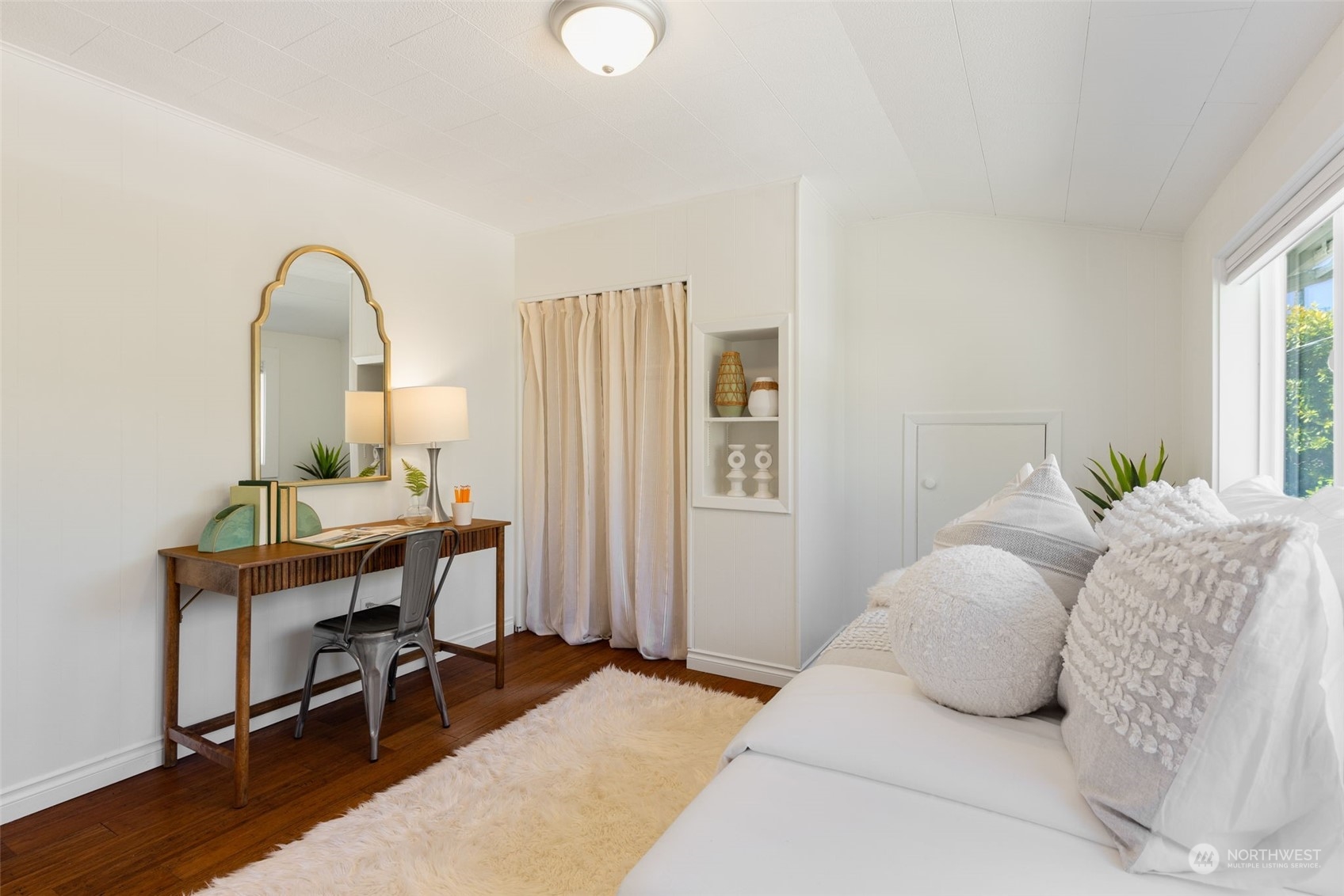 307 Northwest 76th Street Seattle, WA 98117 - Photo 23 of 40