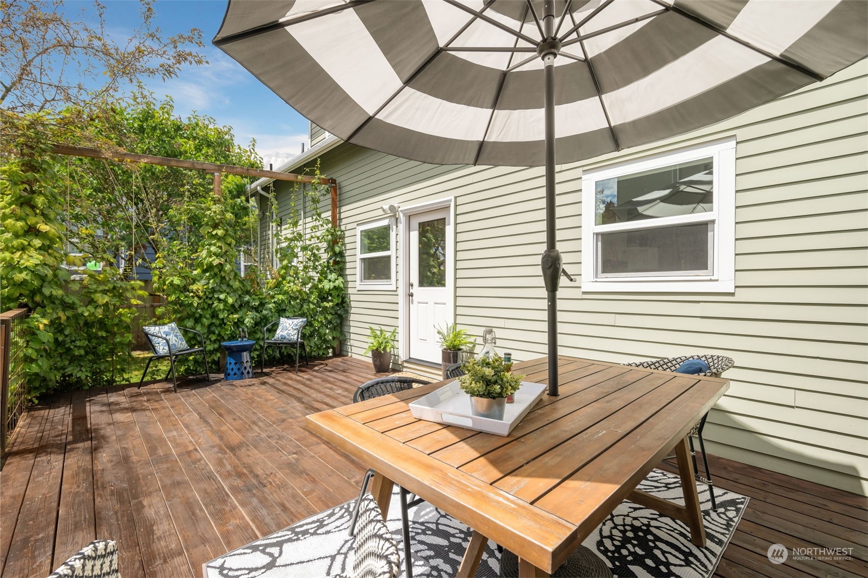 307 Northwest 76th Street Seattle, WA 98117 - Photo 33 of 40