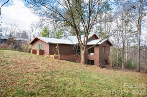 $825,000 | 521 Wood Thrush Court, Arden, NC 28704