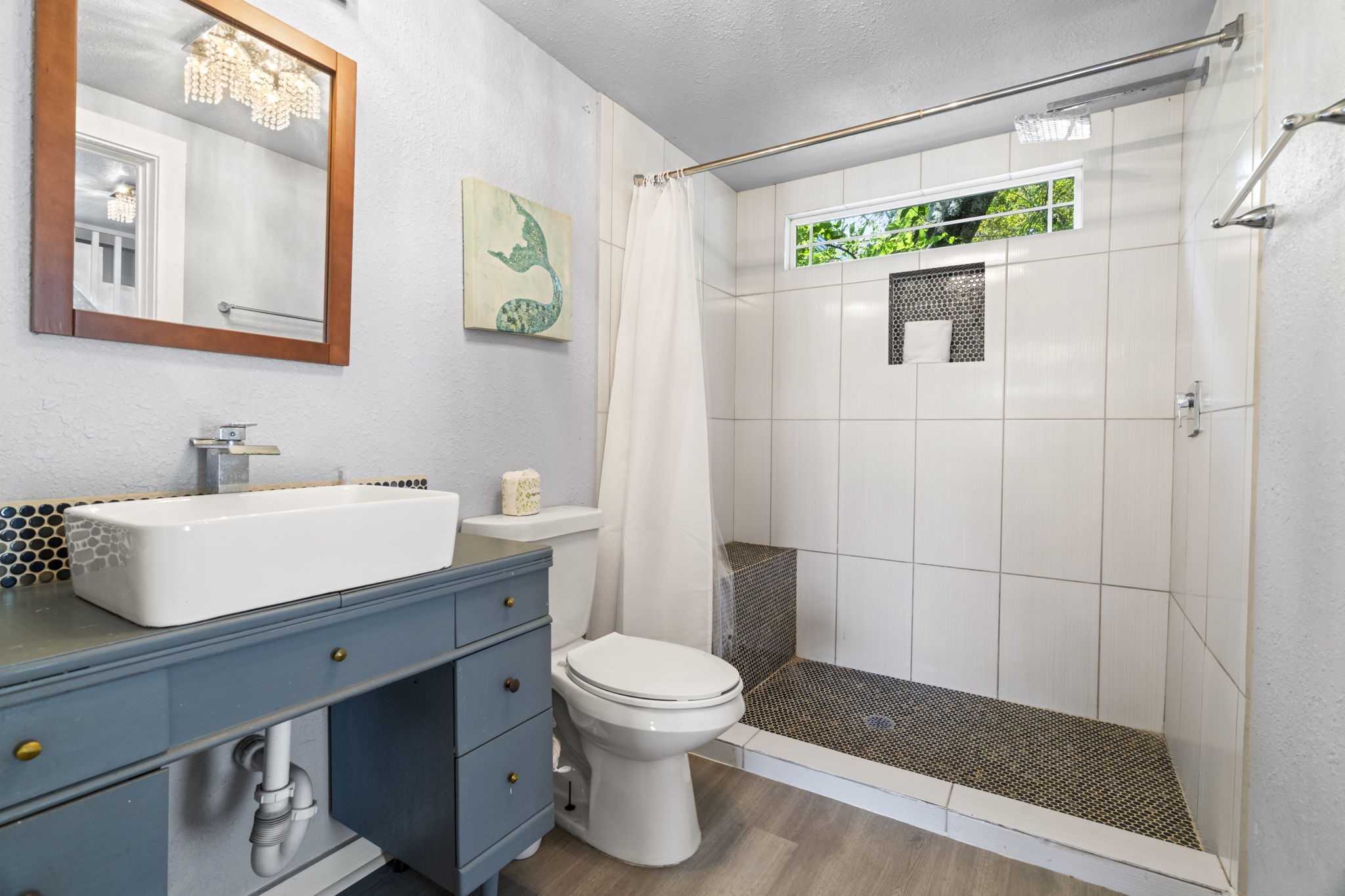 1919 Rosenberg Street Galveston, TX 77550 - Photo 42 of 50 Unit 3 bathroom 2