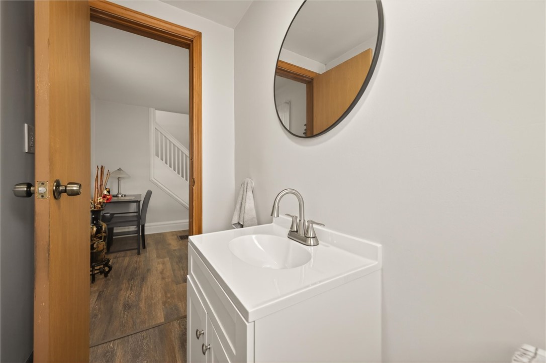 201 West Elm Street East Rochester, NY 14445 - Photo 10 of 37