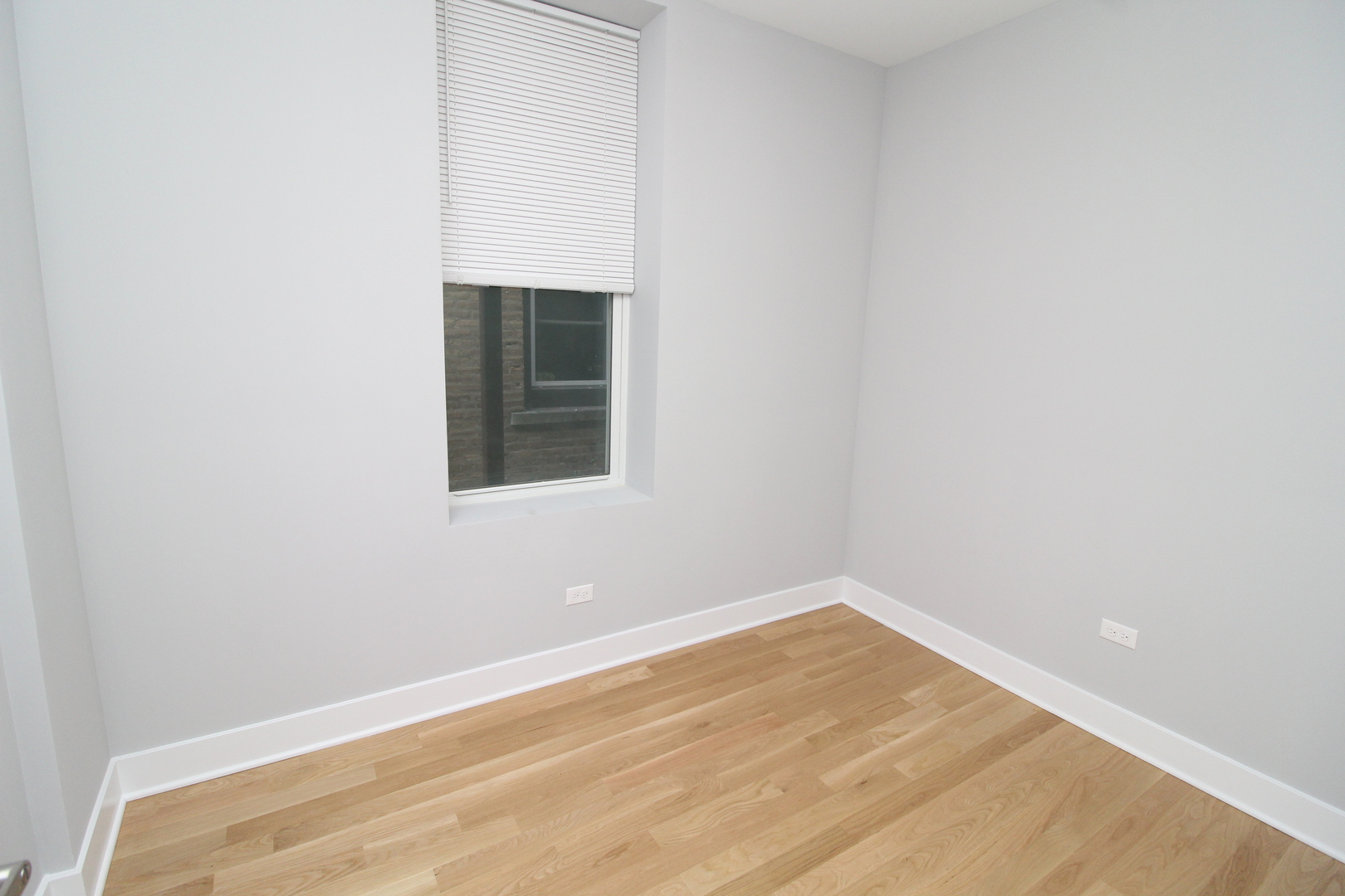 1411 West Taylor Street, Unit 2F Chicago, IL 60607 - Photo 11 of 12 a view of an empty room