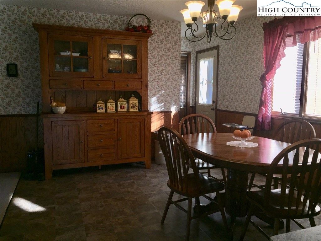 153 Perry Road West Jefferson, NC 28694 - Photo 22 of 36 Gallery Image 22