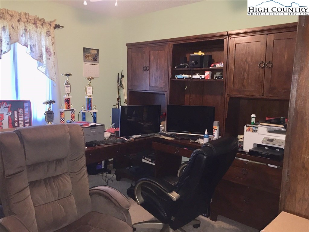 153 Perry Road West Jefferson, NC 28694 - Photo 31 of 36 Gallery Image 31