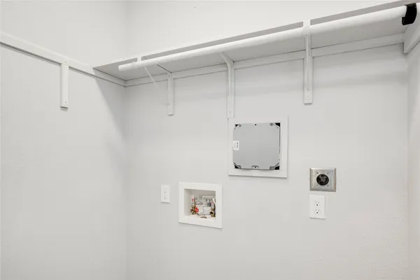 a view of a walk in closet