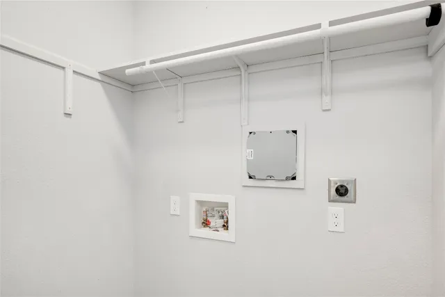 a view of a walk in closet