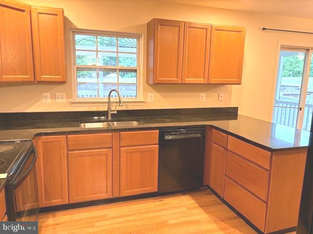 5870 Deer Ridge Lane Elkridge, MD 21075 - Photo 16 of 55 Kitchen