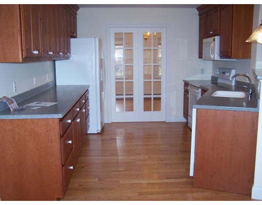 240 Lower Road Deerfield, MA 01342 - Photo 3 of 8 Gallery Image 3