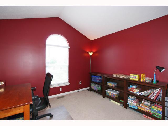 6565 Hunters Ridge North Zionsville, IN 46077 - Photo 7 of 12 Gallery Image 7